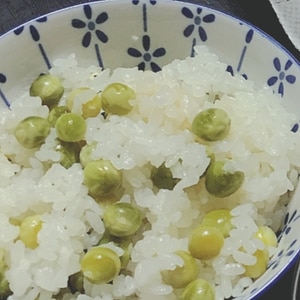 えんどう豆（うすいえんどう）の豆ごはん